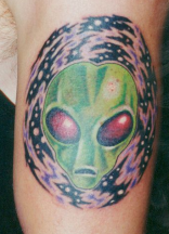 Green face alien art tattoos picture.PNG