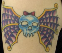 Cute skull tattoo with wings.PNG