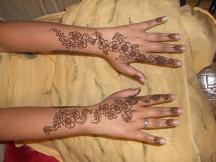 bridal henna tattoos.jpg