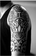 tattooed maori picture.jpg